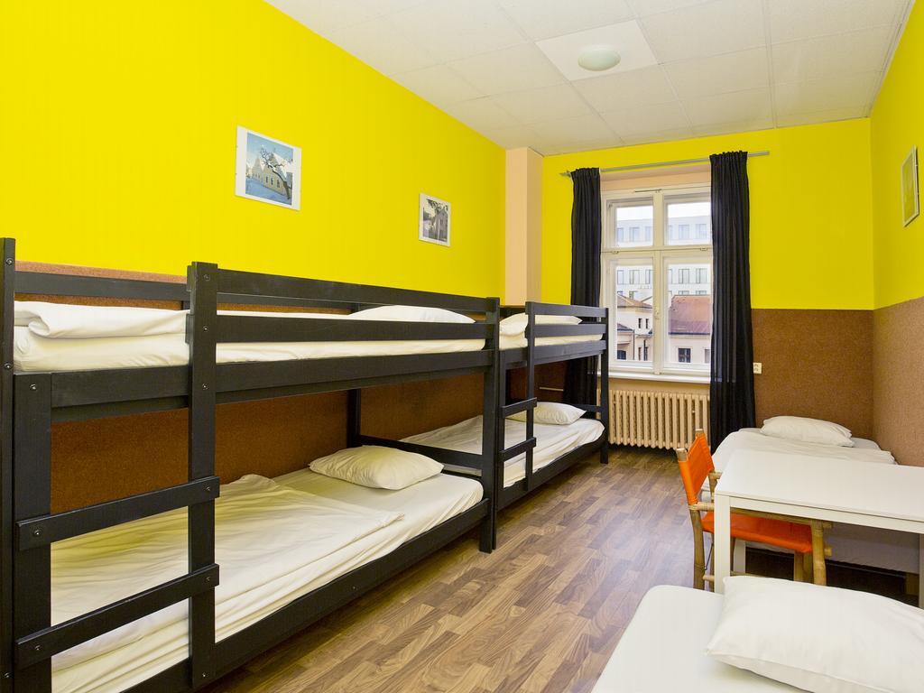 A Plus Hotel & Hostel Prague Ngoại thất bức ảnh
